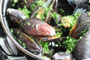 Mussels at Bart Vandaele's B Too