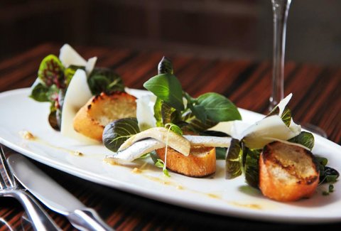 Twenty Five Lusk: A San Francisco, CA Bar.