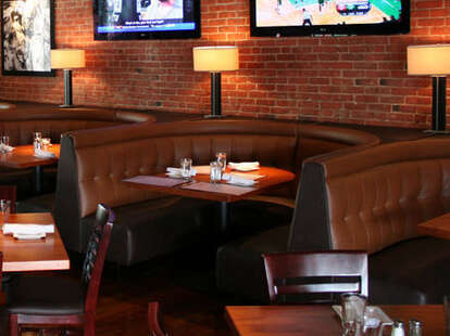 Jerry Remy's Sports Bar & Grill - Eat - Thrillist Boston