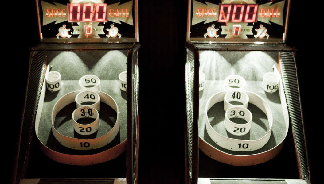 The One Eyed Skee Ball League Entertainment Thrillist Los Angeles