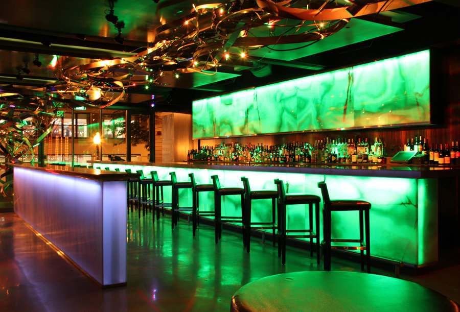 Emerald Lounge Drink Thrillist Boston