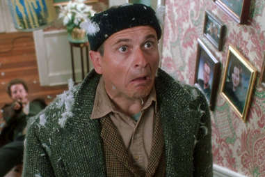 home alone 1 joe pesci