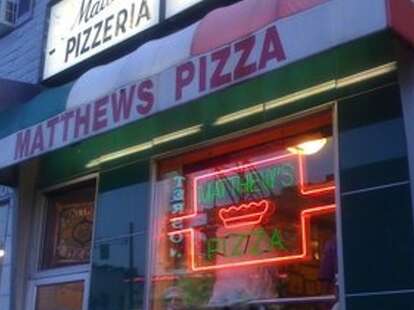 matthews pizza baltimore