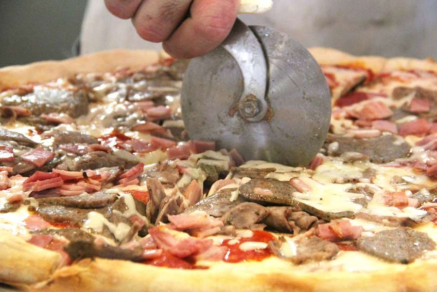 Gino's New York Pizza Bar A Bar in Atlanta, GA Thrillist