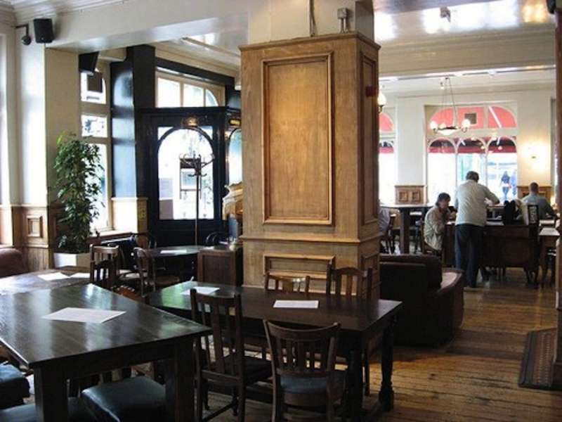 The Marquis Cornwallis: A Bar in Bloomsbury, Greater London - Thrillist