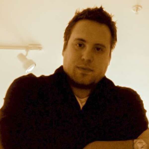 Bradley Foster Thrillist