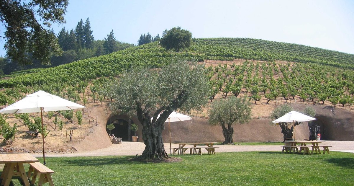 Bella Vineyards and Wine Caves A San Francisco, CA Bar.