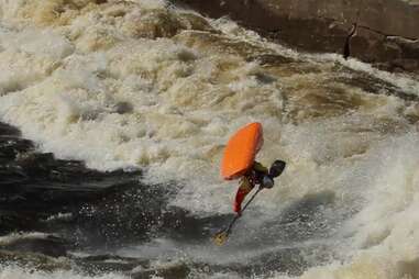 dane paddle whacks a river