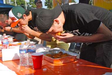 Amateur wing-eaters