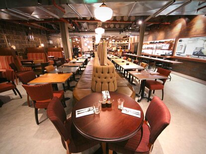 The Factory House: A Restaurant in London, Greater London - Thrillist