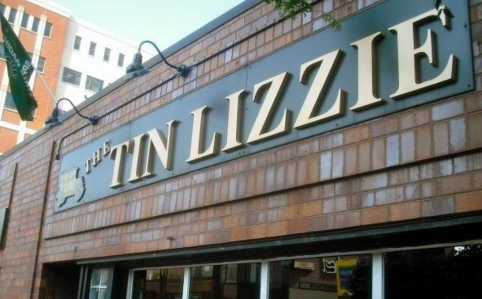 Tin Lizzie A Bar in Chicago, IL Thrillist