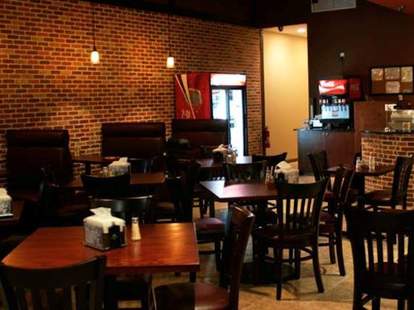 Piu Bello Pizza A Atlanta Ga Restaurant Thrillist