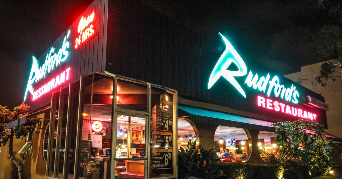 Late Night Food San Diego 24 Hour Restaurants to Satisfy Your