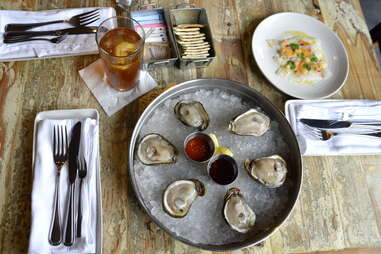 A plate of oysters