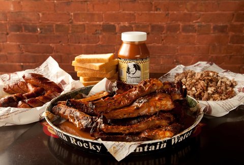 Dreamland Ribs Dreamland BBQ: A Nation, AL Restaurant.