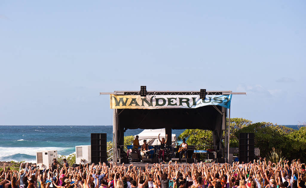 Wanderlust Festival in Hawaii - Oahu's Fest Blends Yoga, Food, Wine and  Music - Thrillist Nation