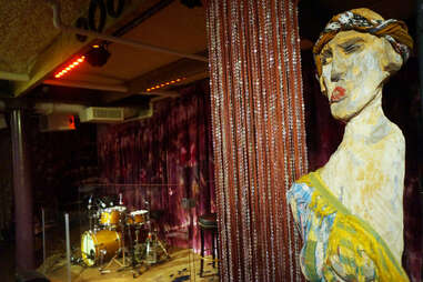 Art and stage at Beat Hotel