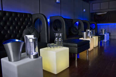 Roc Bar - Drink - Thrillist Washington DC