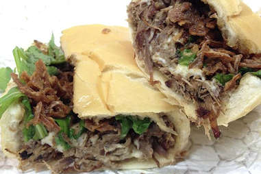 beef shortrib sandwich from slow food truck