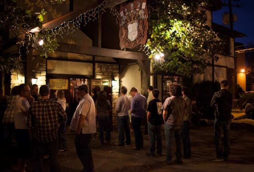 Draught House Pub & Brewery: A Bar in Austin, TX - Thrillist
