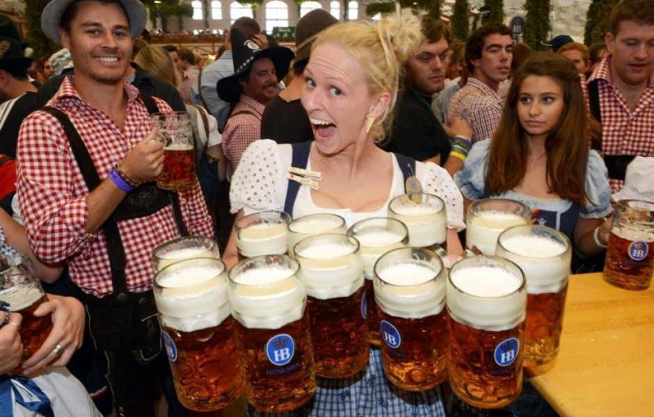 Sober October vs Oktoberfest: Drinking Culture at University and