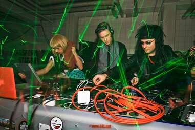 DJs inside Stattbad